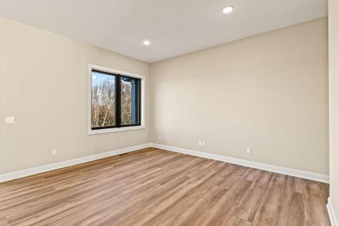 4729 Linden Cove Lane Savage MN 55378