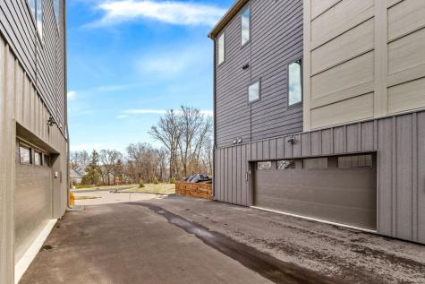 4729 Linden Cove Lane Savage MN 55378
