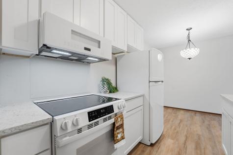 183 Little Canada Road E Little Canada MN 55117