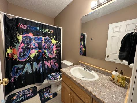 299 Maust Way Horace ND 58047