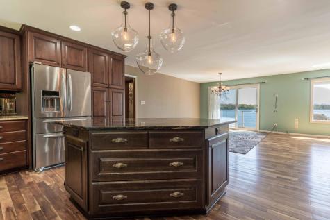 2303 S Le Homme Dieu Drive NE Alexandria MN 56308