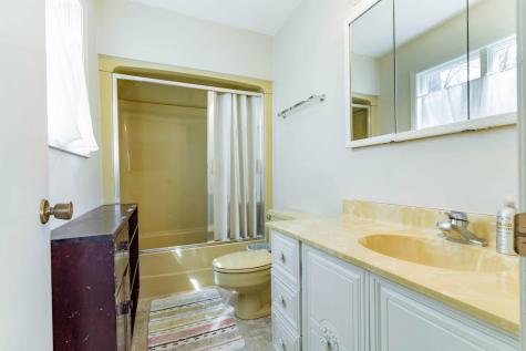 2303 S Le Homme Dieu Drive NE Alexandria MN 56308