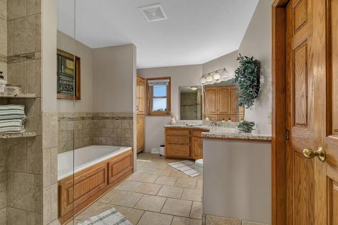 18724 Fall Ridge Road Richmond MN 56368