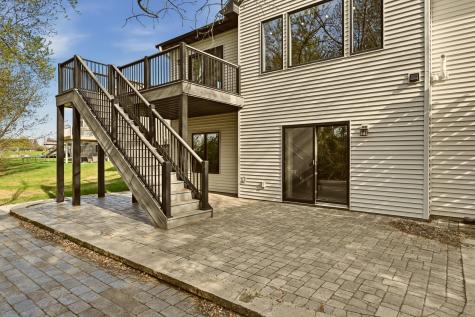 505 21st Place NE Kasson MN 55944
