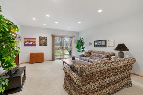 12525 42nd Avenue N Plymouth MN 55441