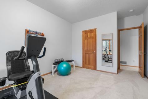 12525 42nd Avenue N Plymouth MN 55441