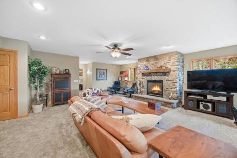 3882 219th Lane NE East Bethel MN 55011
