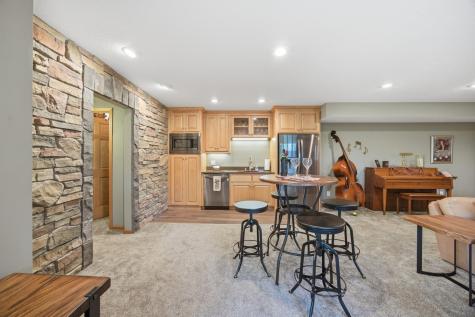 3882 219th Lane NE East Bethel MN 55011