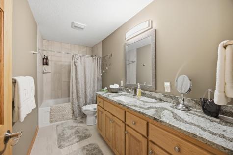 3882 219th Lane NE East Bethel MN 55011