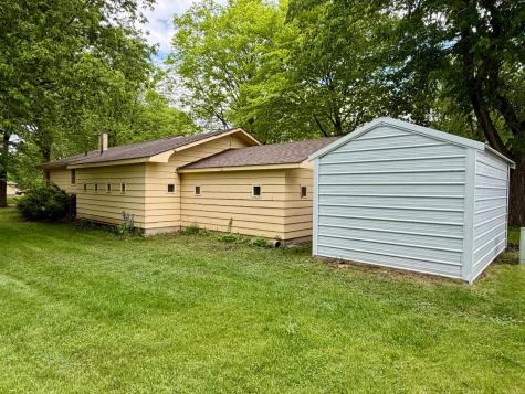 137 2nd Street E Tracy MN 56175