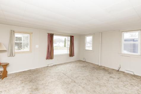 723 13th Street N Moorhead MN 56560