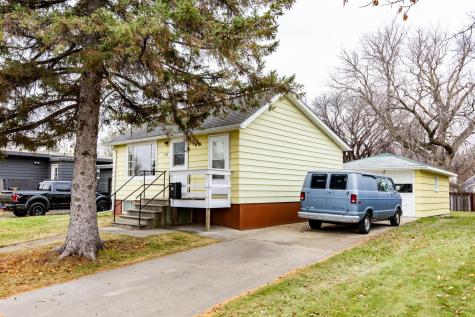 723 13th Street N Moorhead MN 56560