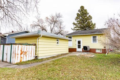 723 13th Street N Moorhead MN 56560
