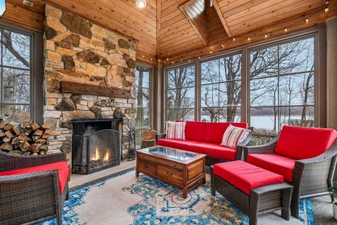 3601 Lerive Way Chaska MN 55318