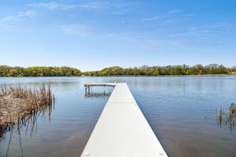 3601 Lerive Way Chaska MN 55318
