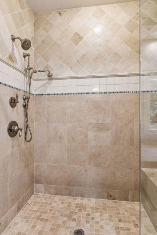 3601 Lerive Way Chaska MN 55318