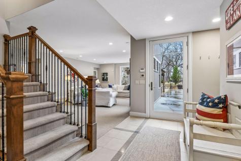 3601 Lerive Way Chaska MN 55318