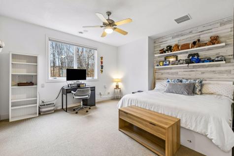 3601 Lerive Way Chaska MN 55318