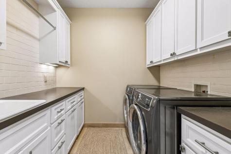 3601 Lerive Way Chaska MN 55318