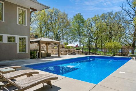 3601 Lerive Way Chaska MN 55318