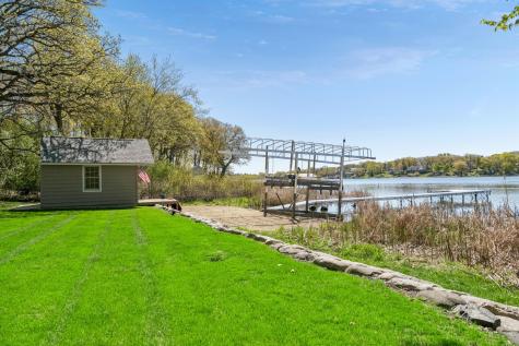 3601 Lerive Way Chaska MN 55318