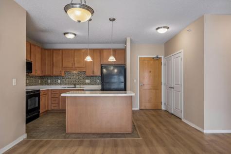 619 8th Street SE Minneapolis MN 55414