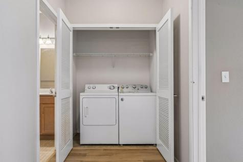 619 8th Street SE Minneapolis MN 55414