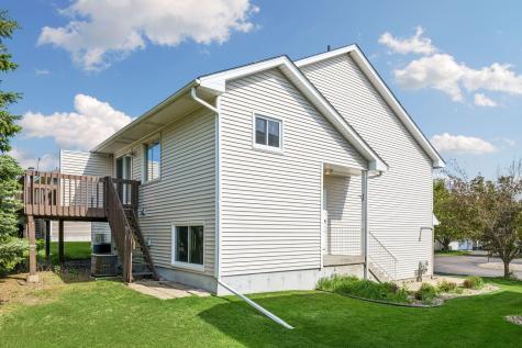 917 Countryside Road Waconia MN 55387