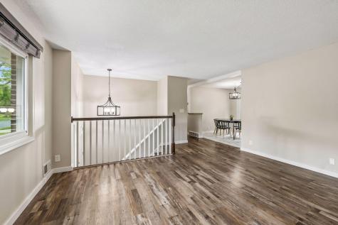 3216 W 85th Street Bloomington MN 55431