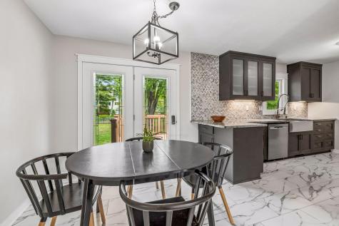 3216 W 85th Street Bloomington MN 55431