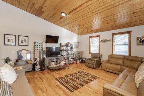 605 Ingalls Avenue Hope ND 58046