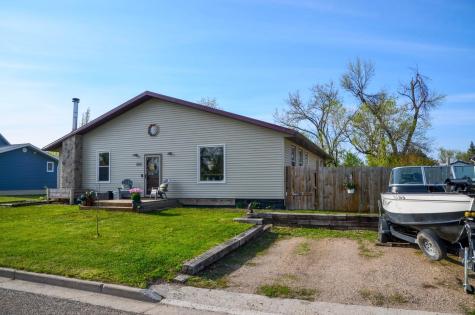 605 Ingalls Avenue Hope ND 58046