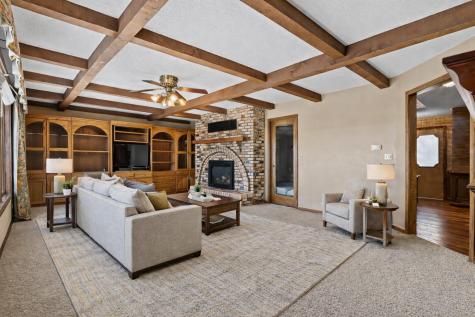 15450 260th Street Milroy MN 56263