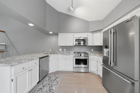 14917 45th Avenue N Plymouth MN 55446