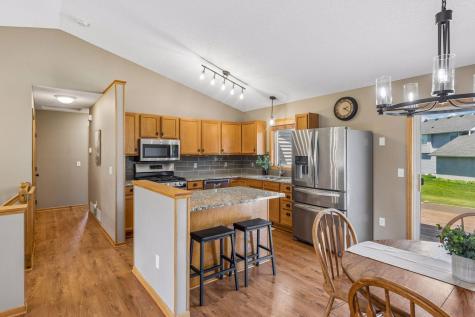 815 Quail Run Waconia MN 55387