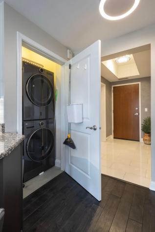 100 3rd Avenue S Minneapolis MN 55401