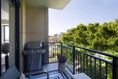 100 3rd Avenue S Minneapolis MN 55401