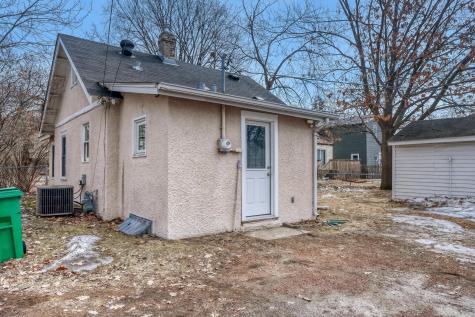 4715 Emerson Avenue N Minneapolis MN 55430