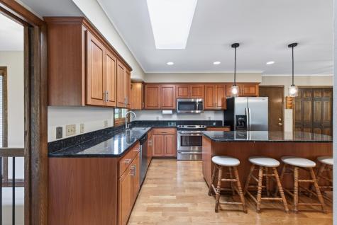 17210 27th Avenue N Plymouth MN 55447