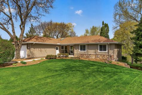 17210 27th Avenue N Plymouth MN 55447