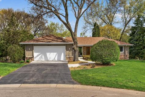 17210 27th Avenue N Plymouth MN 55447