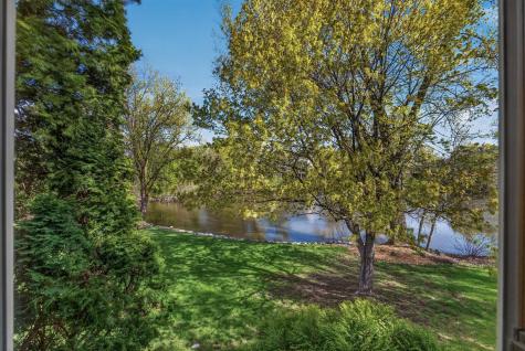 17210 27th Avenue N Plymouth MN 55447