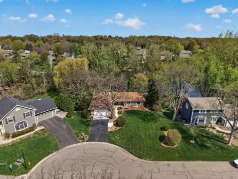 17210 27th Avenue N Plymouth MN 55447