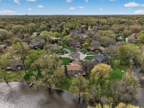 17210 27th Avenue N Plymouth MN 55447