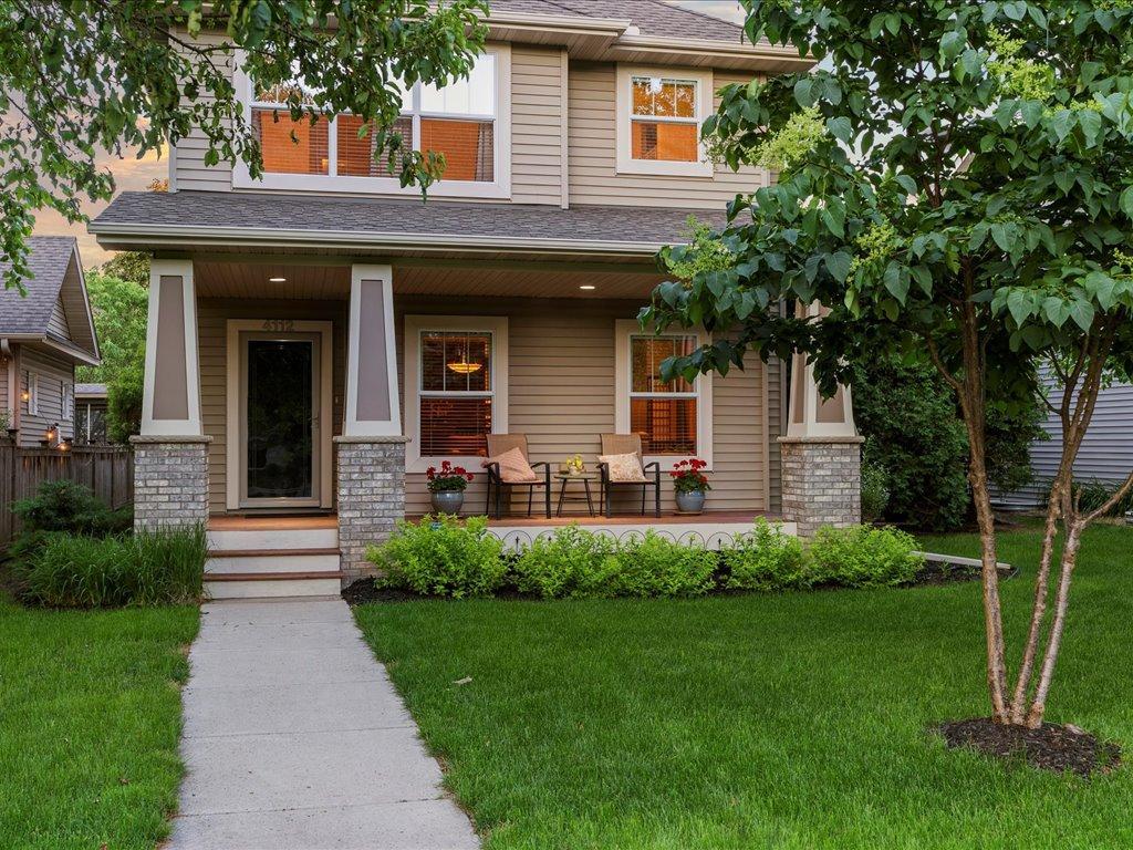 4112 Regent Avenue N Robbinsdale MN 55422