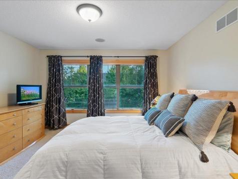4112 Regent Avenue N Robbinsdale MN 55422