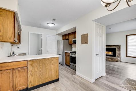 4677 Sorrell Point Eagan MN 55122