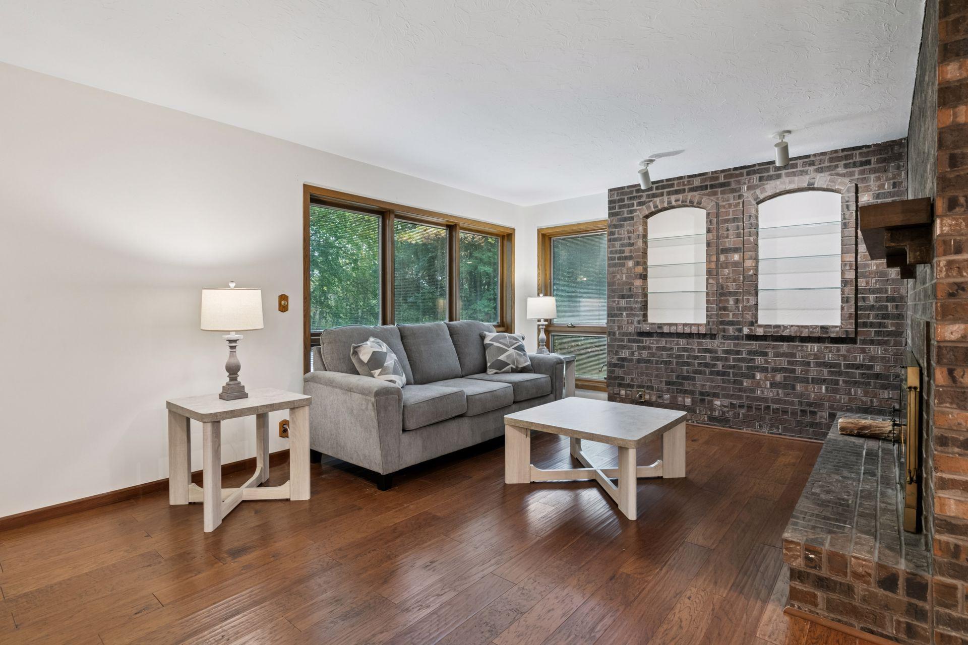 12855 Dory Avenue Apple Valley MN 55124