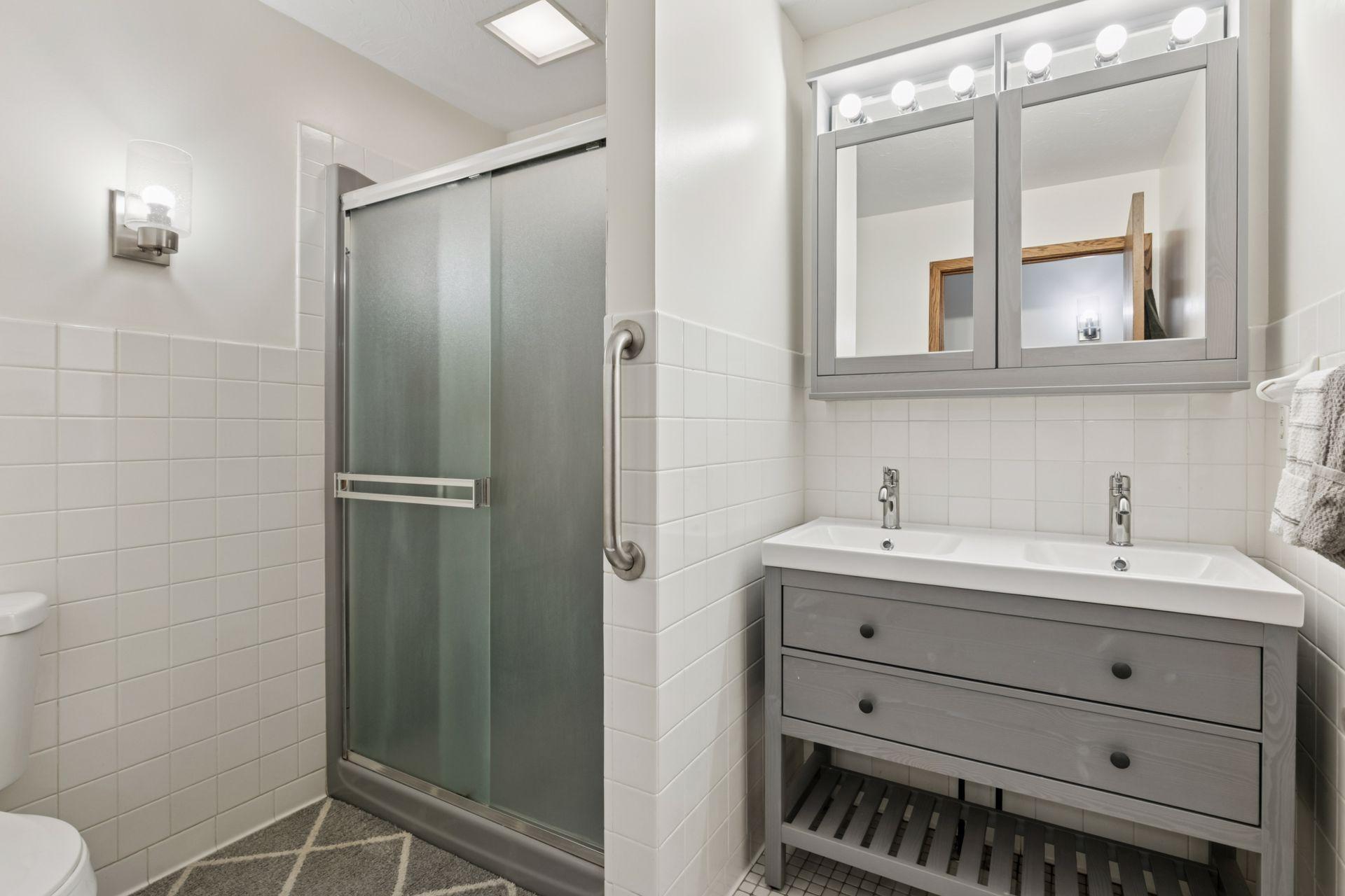 12855 Dory Avenue Apple Valley MN 55124