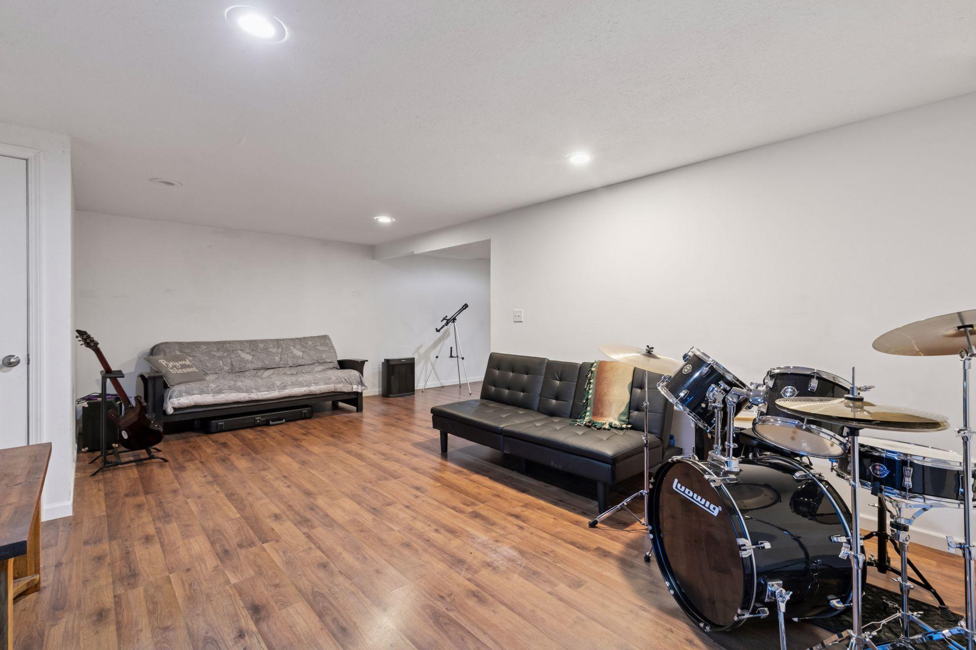 12855 Dory Avenue Apple Valley MN 55124